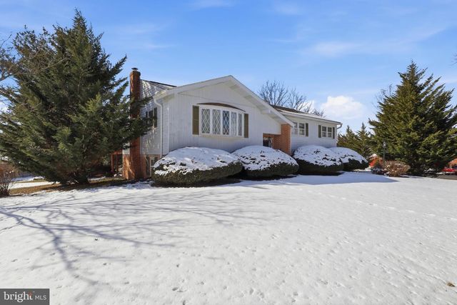 5200 HARMONY GROVE RD, Dover, PA 17315