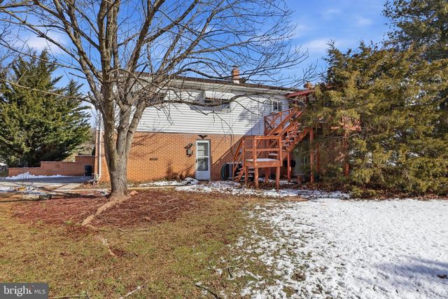 5200 HARMONY GROVE RD, Dover, PA 17315