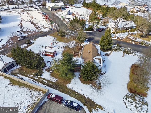 5200 HARMONY GROVE RD, Dover, PA 17315