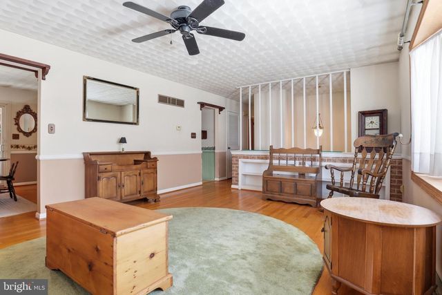 5200 HARMONY GROVE RD, Dover, PA 17315