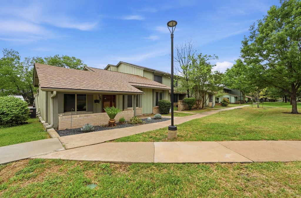 5011 Fort Clark DR, Austin, TX 78745