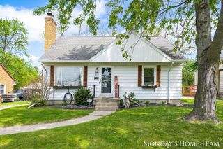 813 Everglade Drive Se, City Of Grand Rapids, MI 49507
