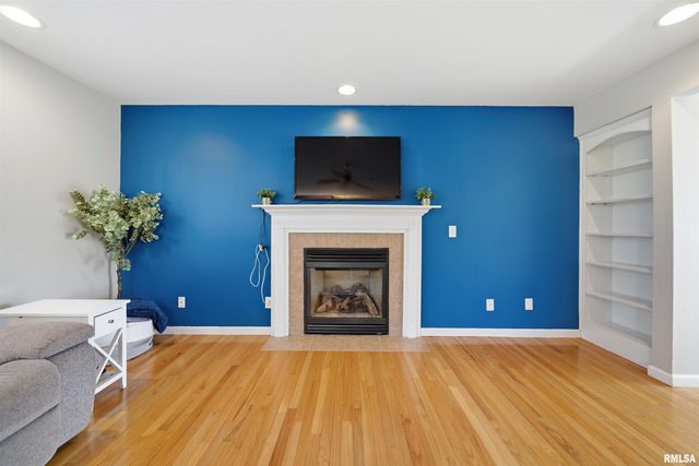 2107 W GERALD Drive, Peoria, IL 61615