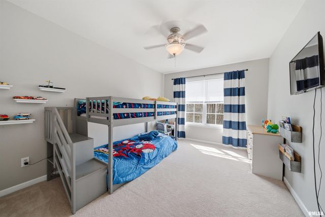 2107 W GERALD Drive, Peoria, IL 61615