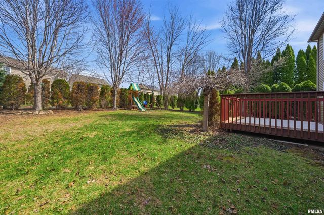 2107 W GERALD Drive, Peoria, IL 61615