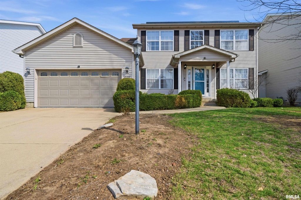 2107 W GERALD Drive, Peoria, IL 61615