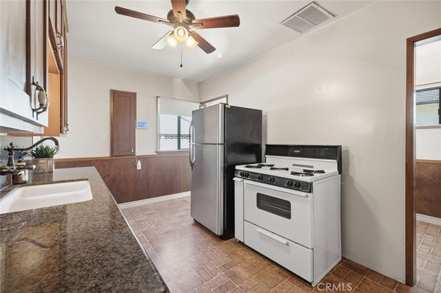 5922 Coldbrook, Lakewood, CA 90713