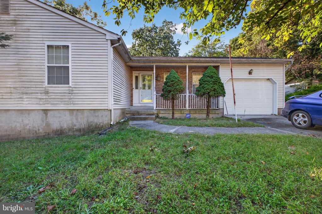 41 SPRUCE LN, CLEMENTON, NJ 08021 — exterior