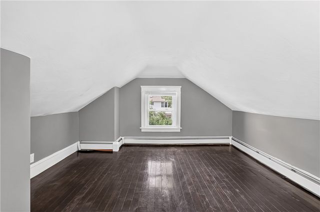 31 Elton Avenue, Warwick, RI 02889