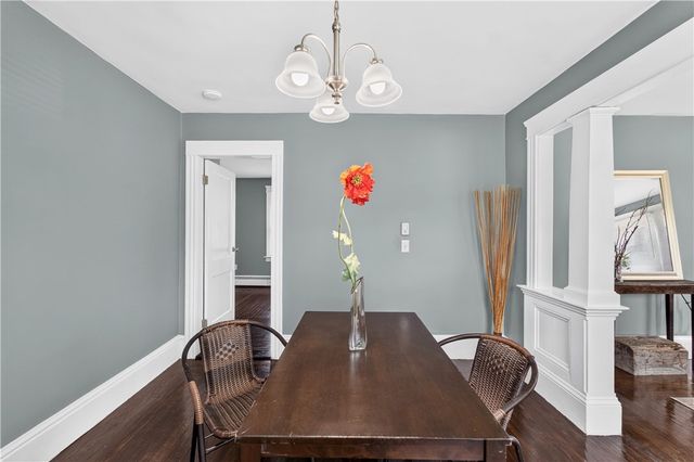 31 Elton Avenue, Warwick, RI 02889