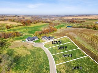 1610 N G Street, Indianola, IA 50125