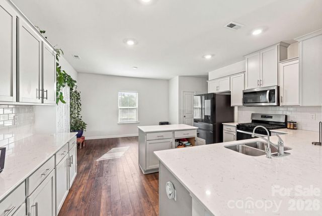 10730 Tuff Lane, Davidson, NC 28036