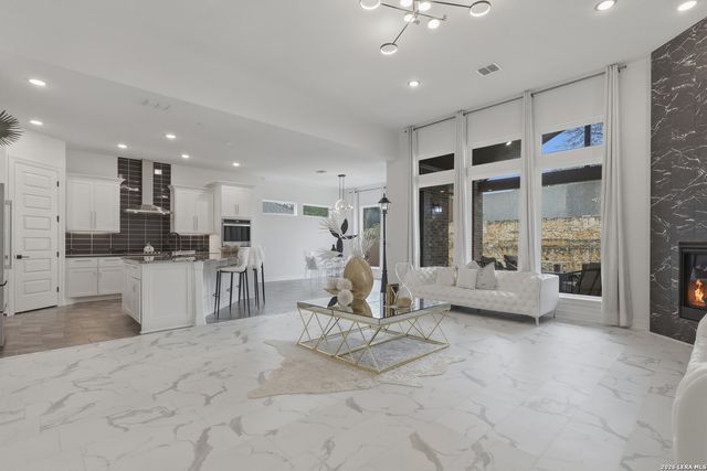 2035 buckner, San Antonio, TX 78253