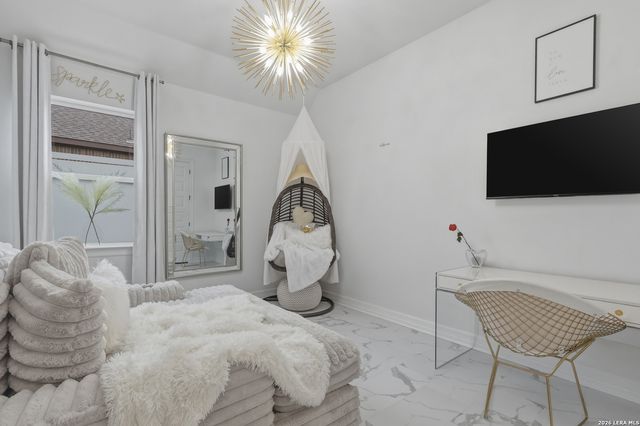 2035 buckner, San Antonio, TX 78253