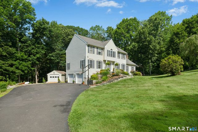 33 Pond View Drive, Southbury, CT 06488