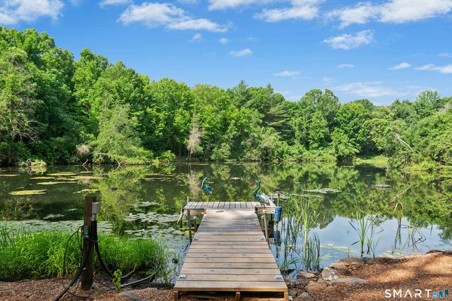 33 Pond View Drive, Southbury, CT 06488