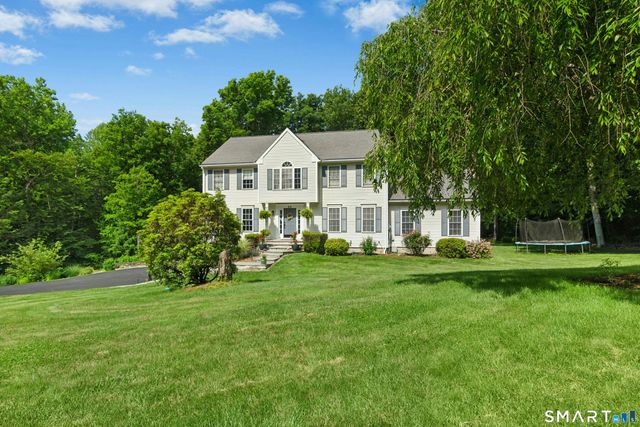 33 Pond View Drive, Southbury, CT 06488
