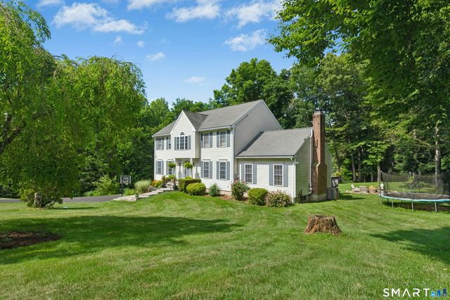 33 Pond View Drive, Southbury, CT 06488