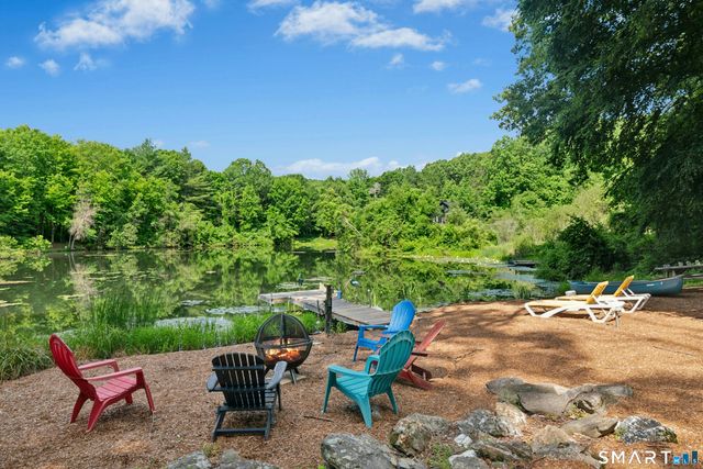 33 Pond View Drive, Southbury, CT 06488