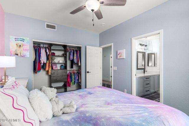 7329 E TAILFEATHER Drive, Scottsdale, AZ 85255