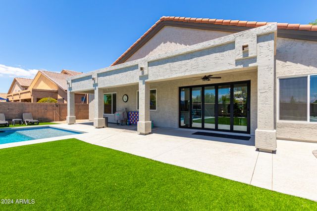 7329 E TAILFEATHER Drive, Scottsdale, AZ 85255