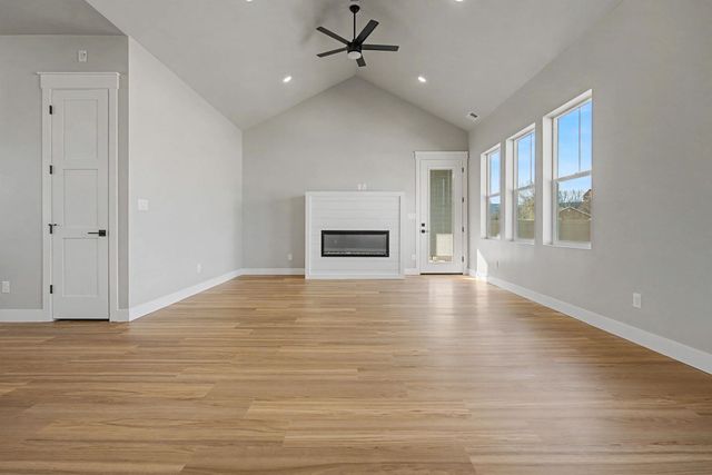 351 Mee Canyon Circle, Fruita, CO 81521