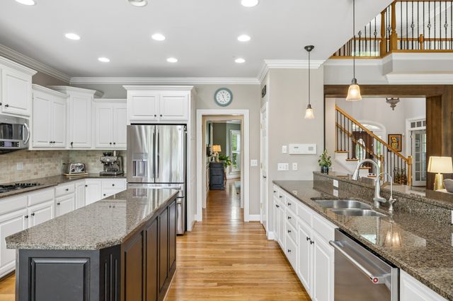 1203 Devens Dr, Brentwood, TN 37027
