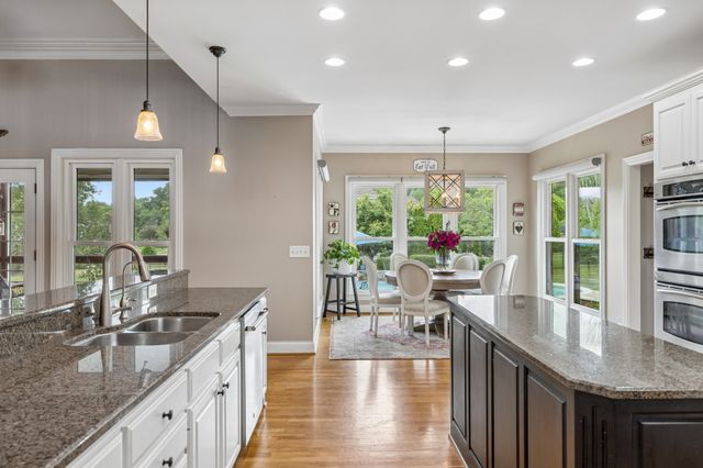 1203 Devens Dr, Brentwood, TN 37027
