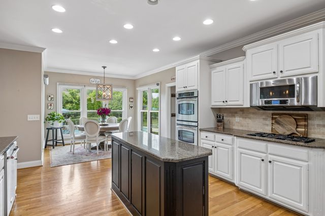 1203 Devens Dr, Brentwood, TN 37027