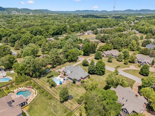 1203 Devens Dr, Brentwood, TN 37027