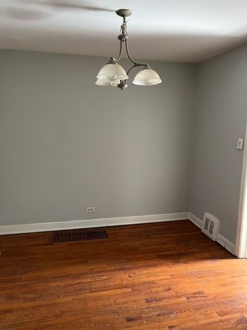 250 E 143rd Street, Dolton, IL 60419