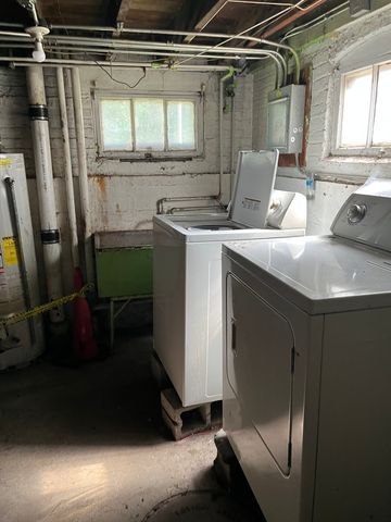 250 E 143rd Street, Dolton, IL 60419