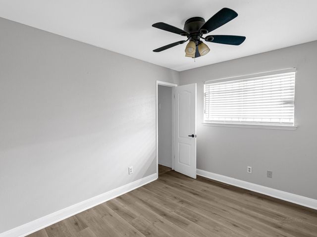 11115 Burningbush Lane, Houston, TX 77016