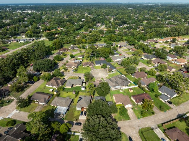 11115 Burningbush Lane, Houston, TX 77016