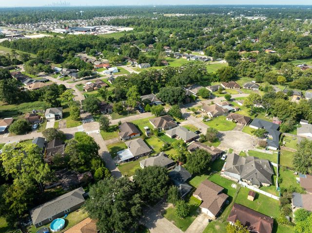 11115 Burningbush Lane, Houston, TX 77016