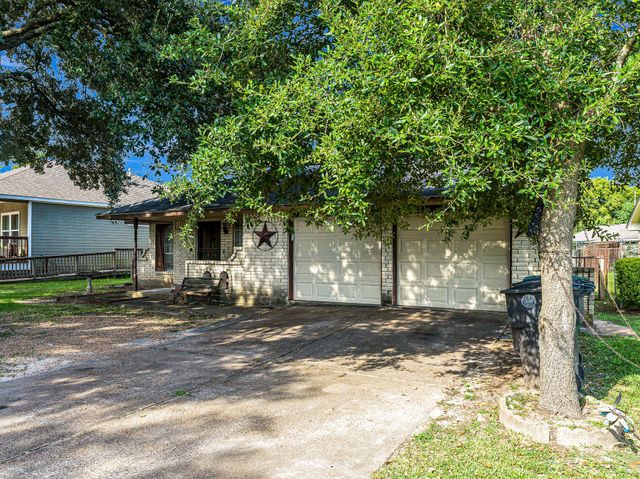 11115 Burningbush Lane, Houston, TX 77016