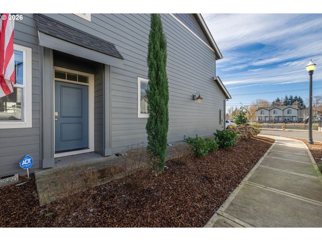 7049 Ne 4TH Ct, Vancouver, WA 98665