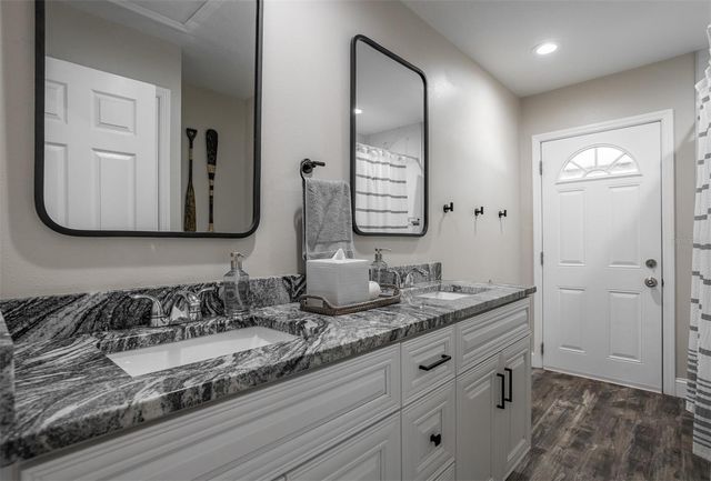 2700 49TH STREET N, St Petersburg, FL 33710