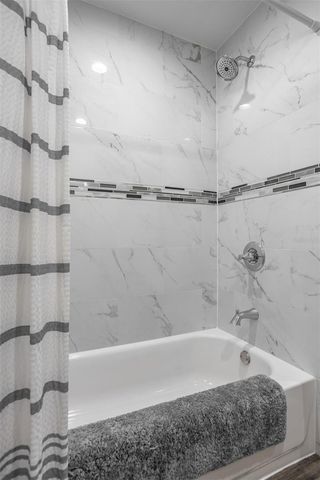 2700 49TH STREET N, St Petersburg, FL 33710