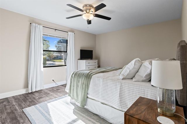 2700 49TH STREET N, St Petersburg, FL 33710