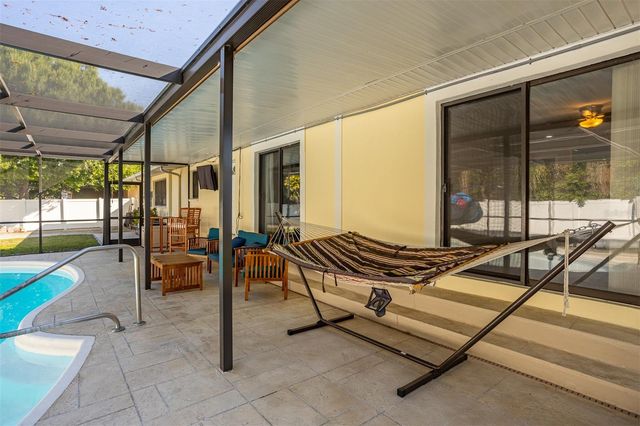 2700 49TH STREET N, St Petersburg, FL 33710