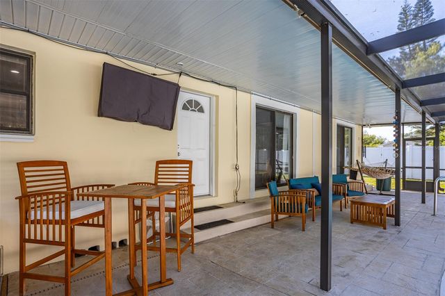 2700 49TH STREET N, St Petersburg, FL 33710