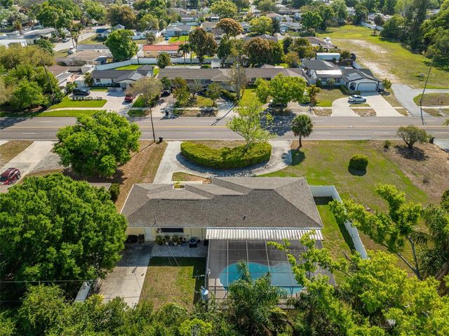 2700 49TH STREET N, St Petersburg, FL 33710