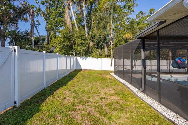 2700 49TH STREET N, St Petersburg, FL 33710