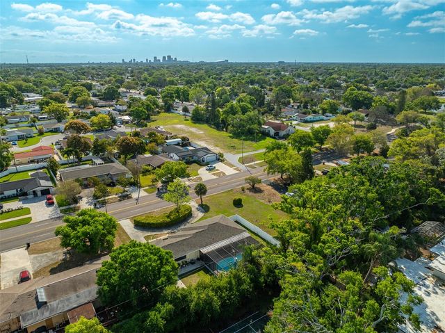 2700 49TH STREET N, St Petersburg, FL 33710