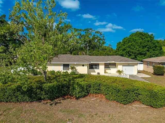 2700 49TH STREET N, St Petersburg, FL 33710