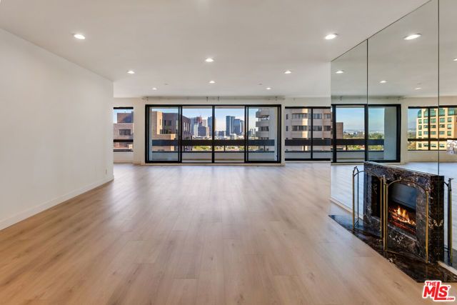 10551 Wilshire Boulevard 1405, Los Angeles, CA 90024