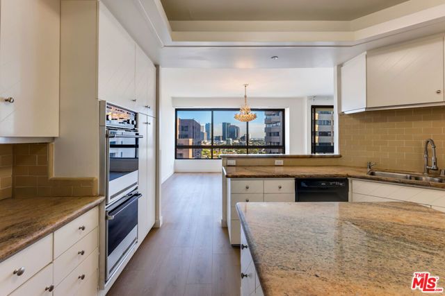 10551 Wilshire Boulevard 1405, Los Angeles, CA 90024