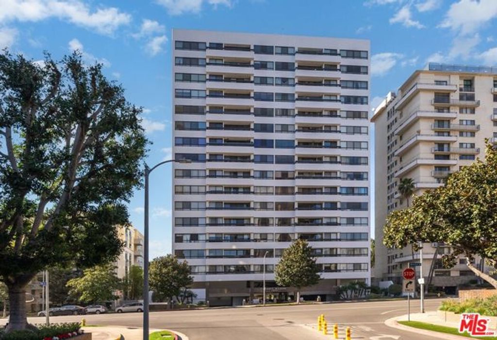 10551 Wilshire Boulevard 1405, Los Angeles, CA 90024