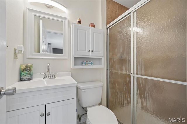 8 Dogwood Lane, Hillsboro, MO 63050